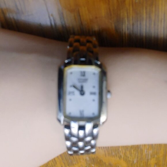 Citizen Silver Tone Quartz Watch Vintage Rectangular Face Roman Numerals Metal main image 7